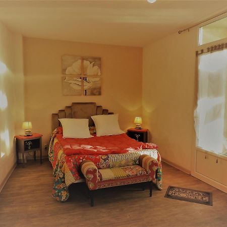 Chambres D'Hotes La Dorgisane Venterol  Buitenkant foto