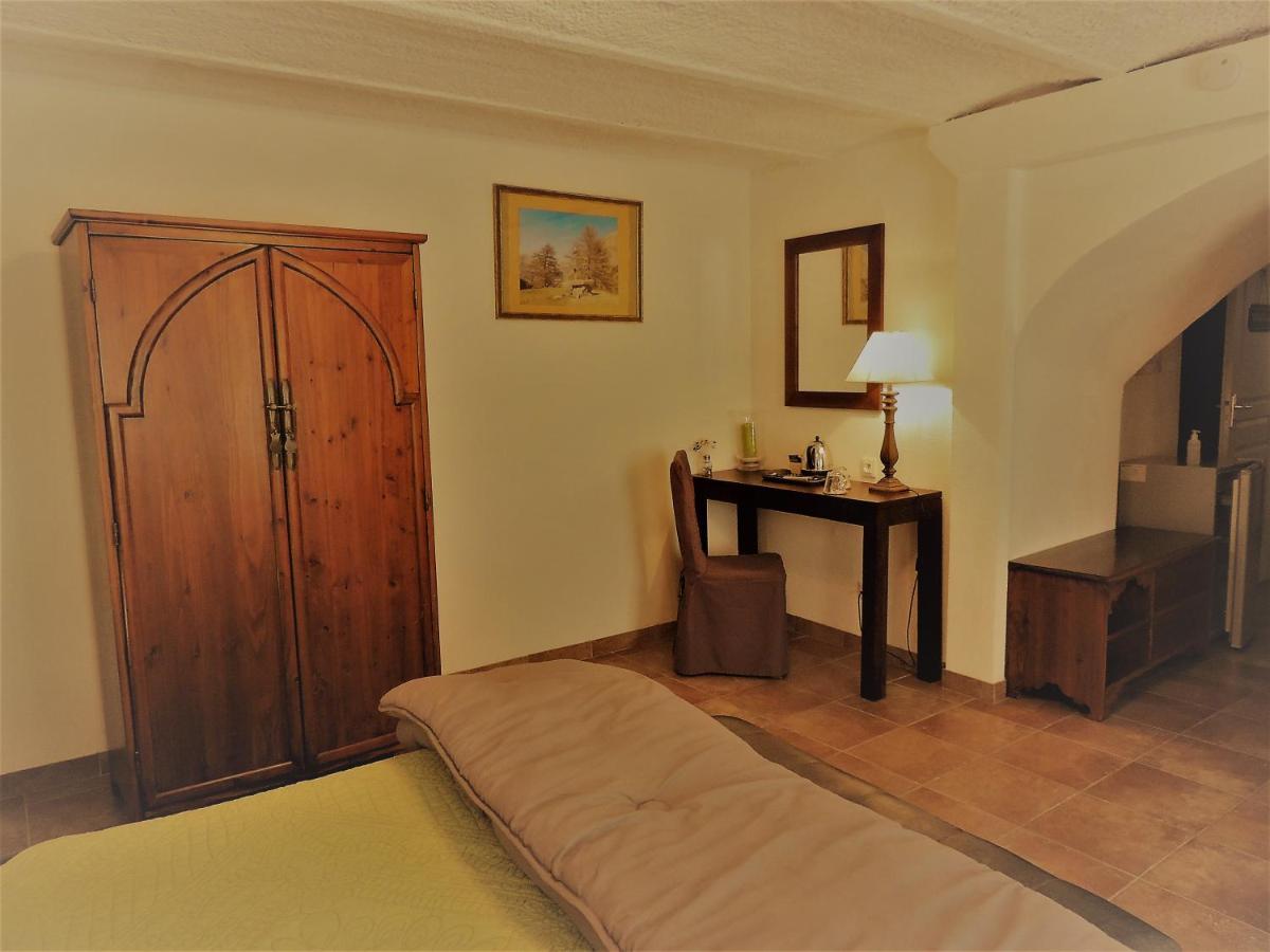 Chambres D'Hotes La Dorgisane Venterol  Buitenkant foto